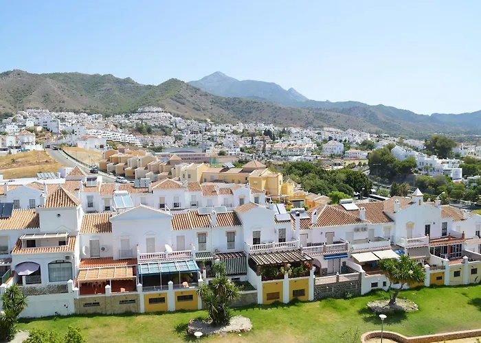 Апартаменты Casa Rocio En Нерха