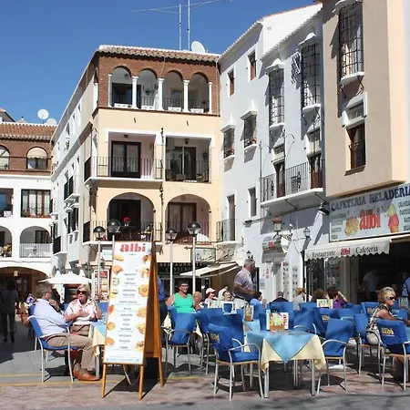 Casa Rocio En شقة نيرخا